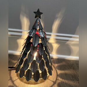Used Christmas tree Scentsy warmer